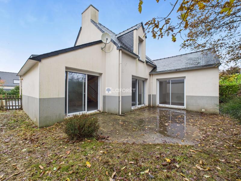 Maison - 93 m² - 5 pièces