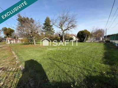 Terrain - 599 m²