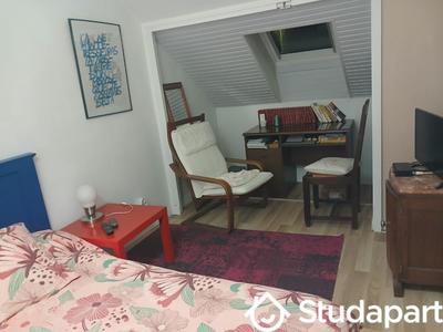 Chambre - 16 m² - 1 pièce