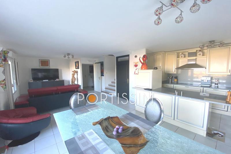 Duplex - 91 m² - 4 pièces