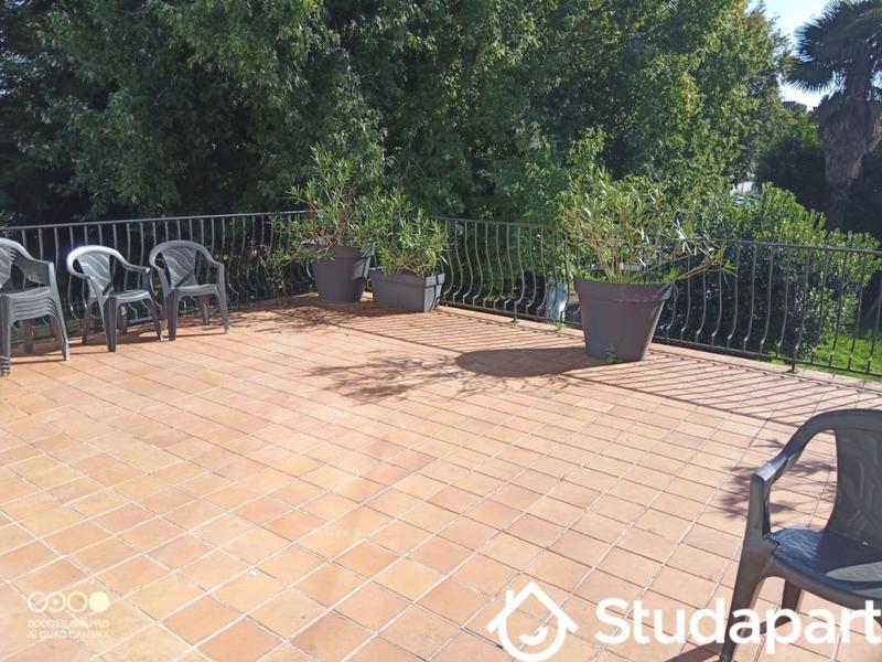 Chambre - 13 m² - 1 pièce