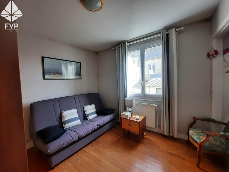 Maison - 90 m² - 6 pièces