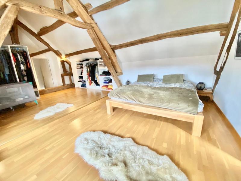 Maison - 260 m² - 4 pièces