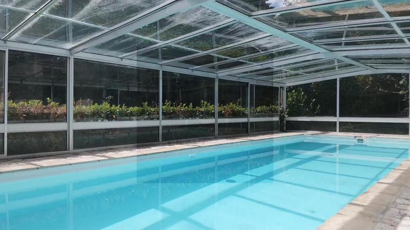 Propriété - 227 m² - 8 pièces