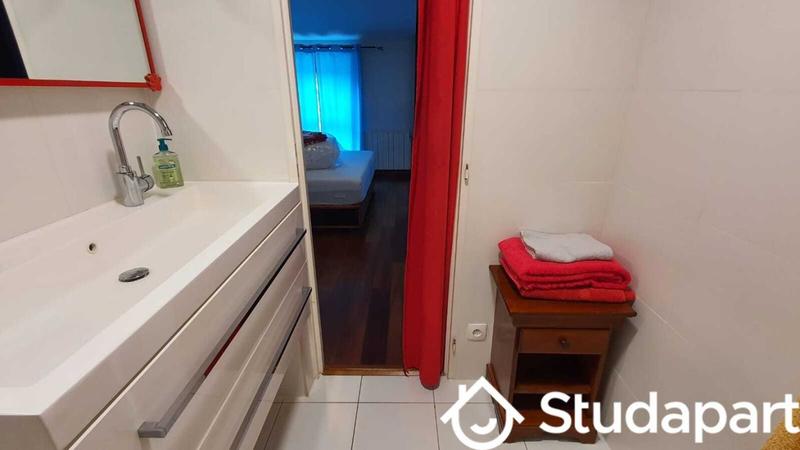 Chambre - 20 m² - 1 pièce