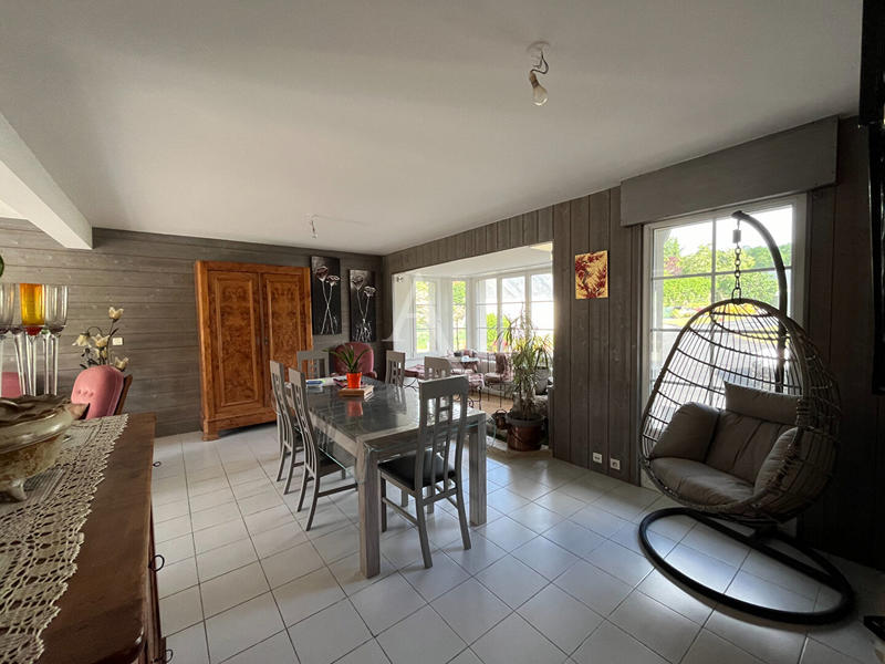 Maison - 162 m² - 5 pièces