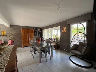 Maison - 162 m² - 5 pièces