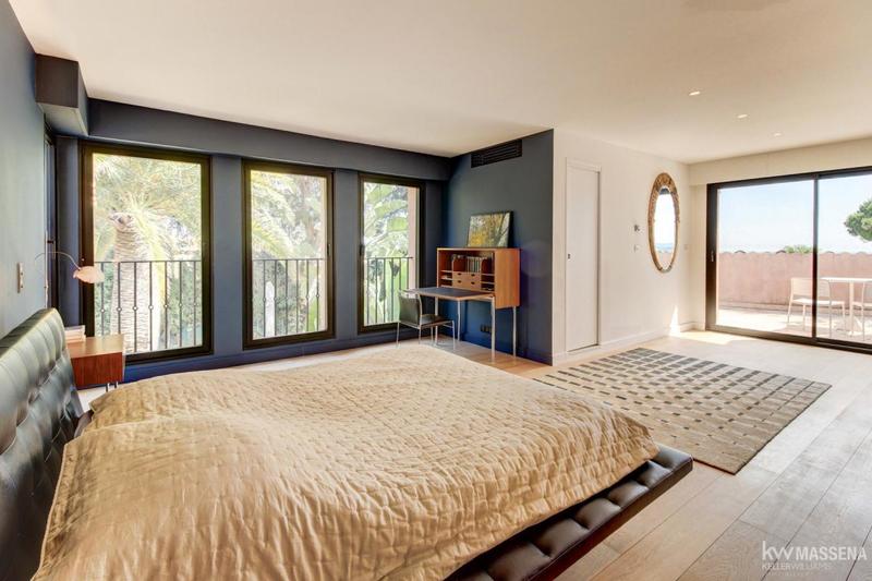 Demeure - 465 m² - 9 pièces