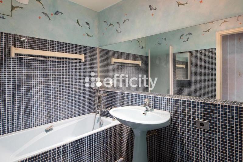 Appartement - 148 m² - 5 pièces