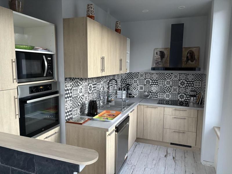 Appartement - 60 m² - 3 pièces