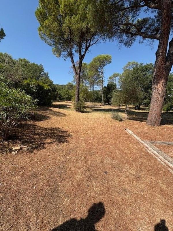 Maison - 220 m² - 7 pièces