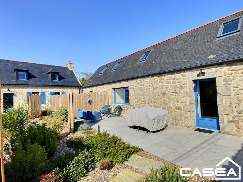 Maison ancienne - 326 m² - 14 pièces