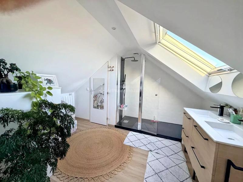 Maison - 131 m² - 5 pièces