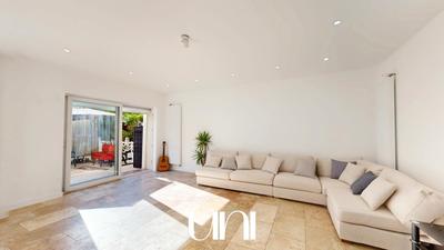 Maison - 86 m² - 4 pièces