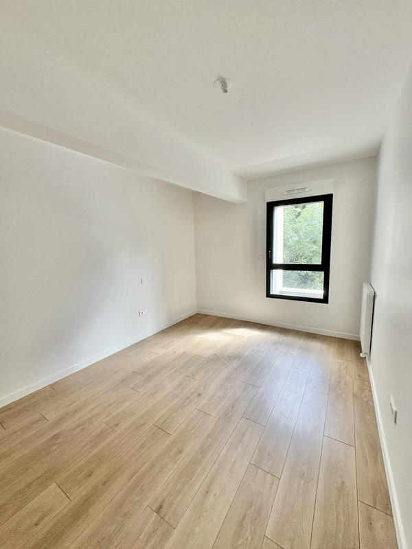 Appartement - 84 m² - 3 pièces