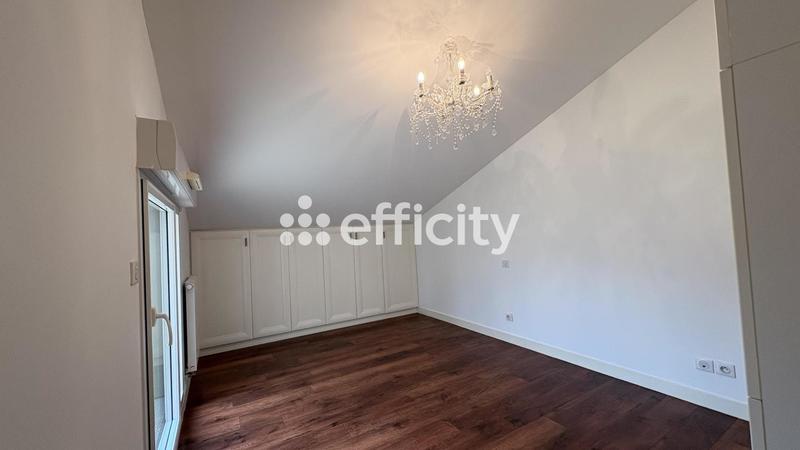 Appartement - 103 m² - 3 pièces