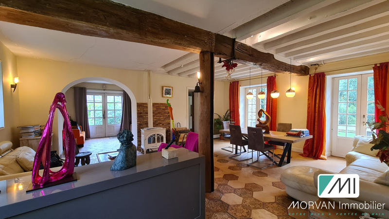 Maison - 479 m² - 15 pièces