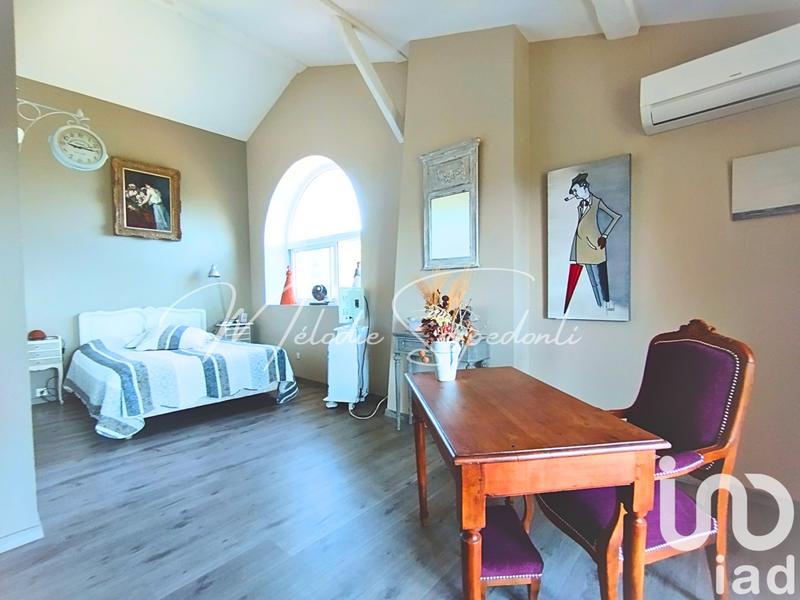 Maison - 293 m² - 10 pièces