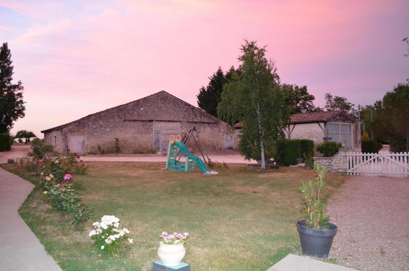 Maison de campagne - 736 m² - 19 pièces