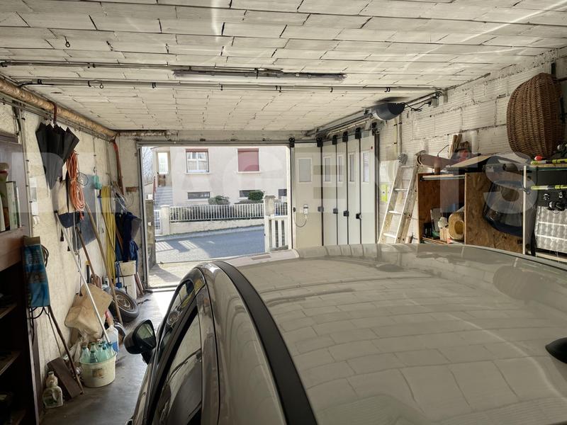 Maison jumelée - 154 m² - 6 pièces