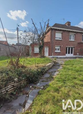 Maison - 75 m² - 5 pièces