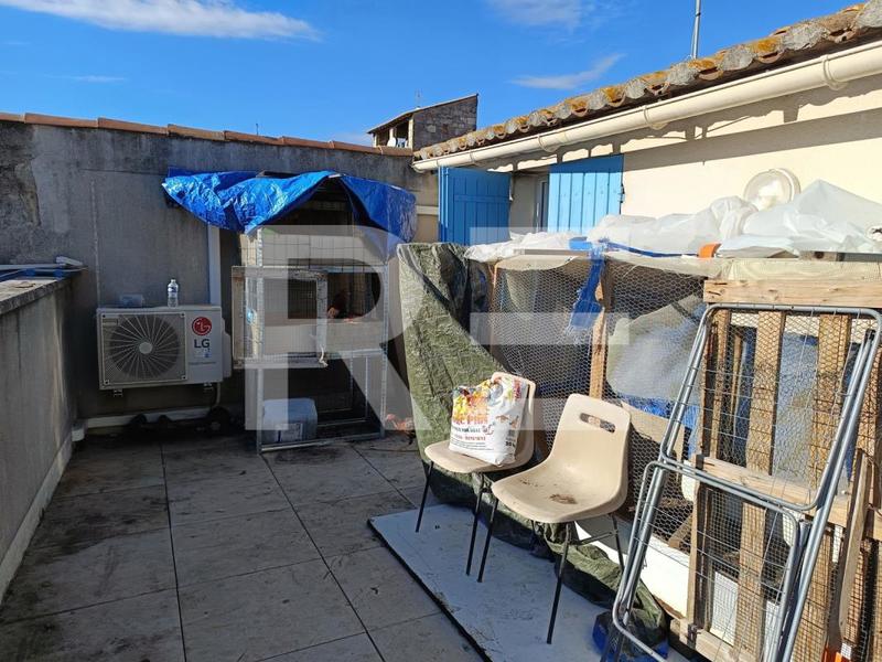 Immeuble - 215 m² - 11 pièces