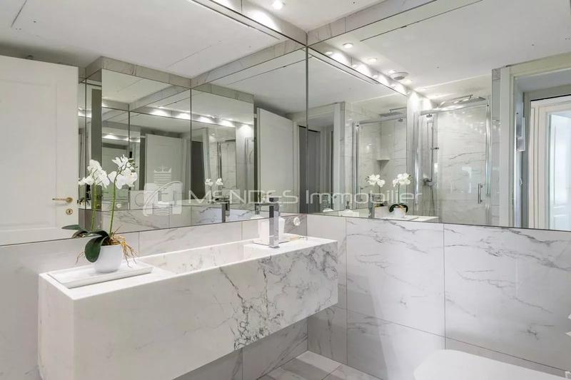 Appartement - 106 m² - 4 pièces