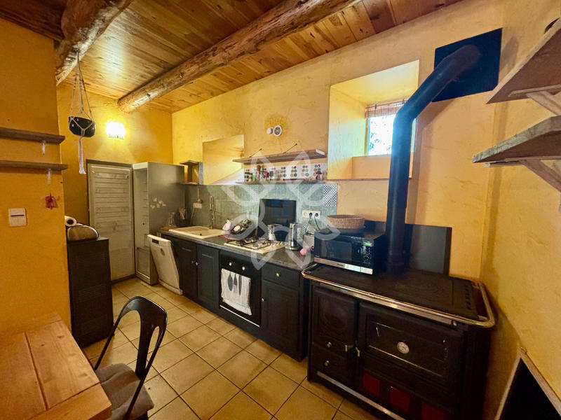 Maison - 416 m² - 19 pièces