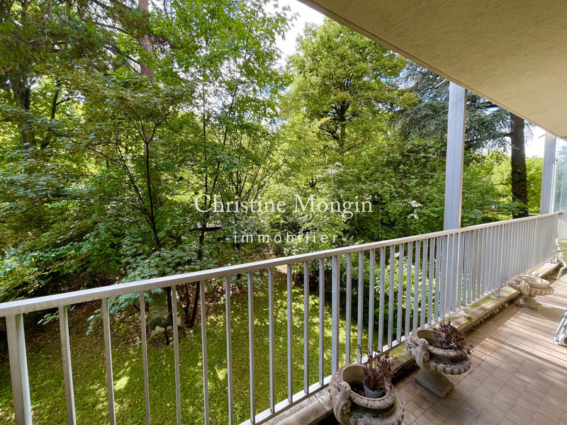 Appartement - 96 m² - 3 pièces