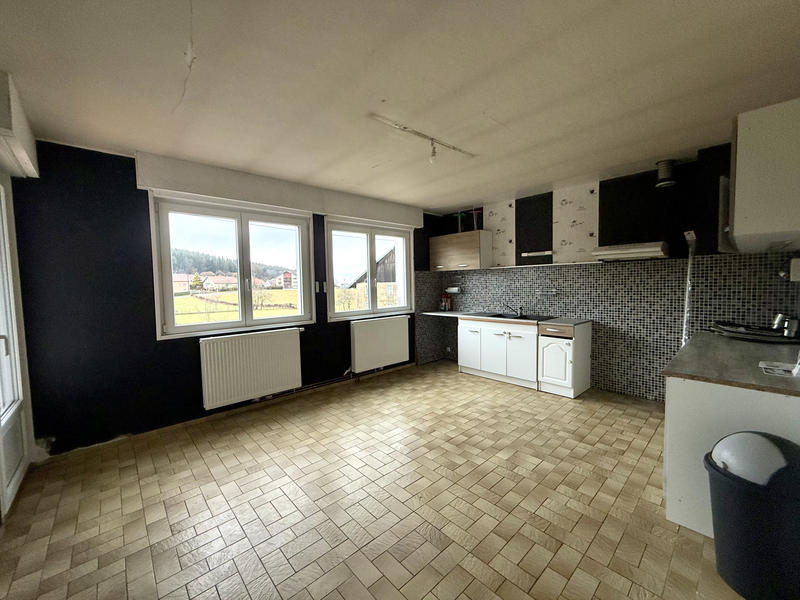 Maison - 141 m² - 7 pièces
