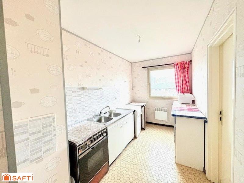 Appartement - 77 m² - 5 pièces