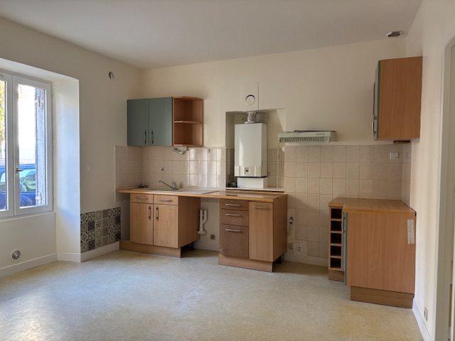 Appartement - 102 m² - 4 pièces