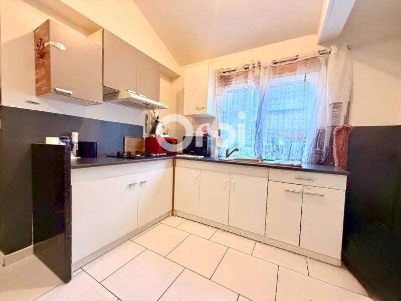 Immeuble - 76 m² - 4 pièces