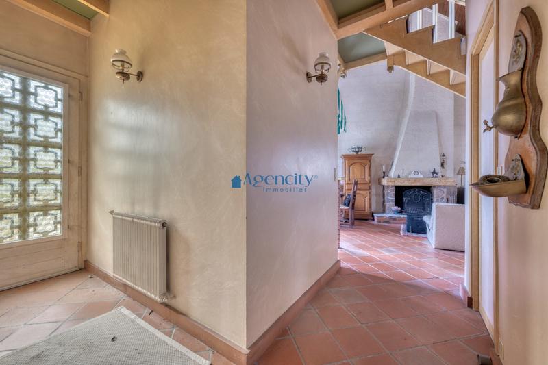 Maison ancienne - 93 m² - 6 pièces