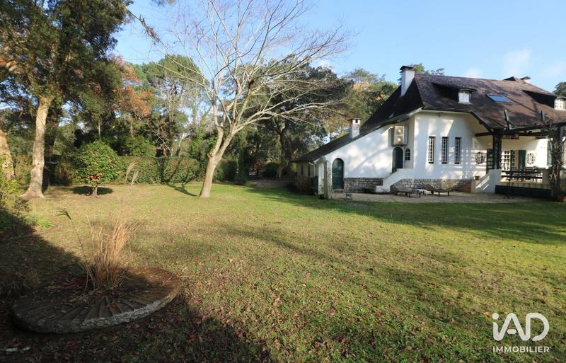 Maison - 193 m² - 7 pièces