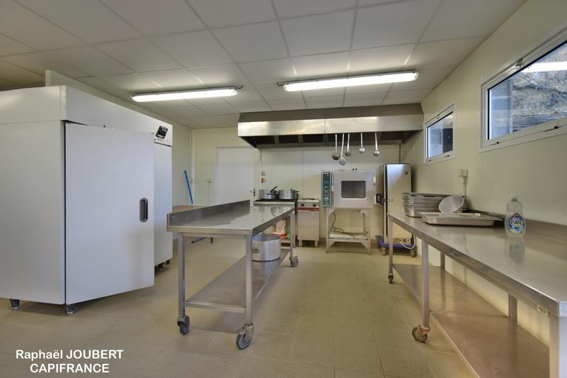 Fonds de commerce - 450 m²