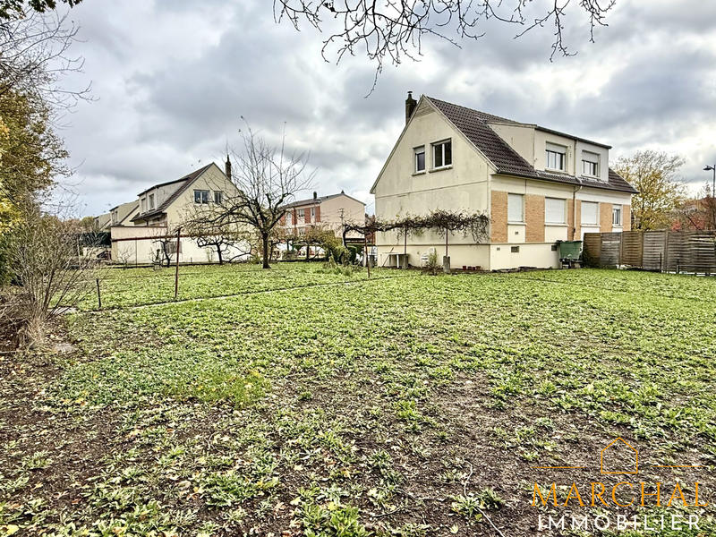 Maison traditionnelle - 83 m² - 4 pièces