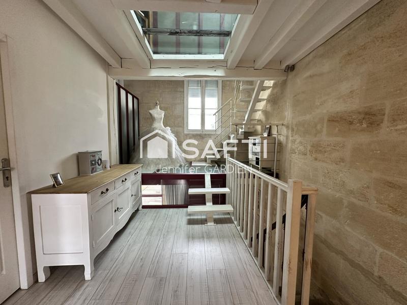 Maison - 161 m² - 6 pièces
