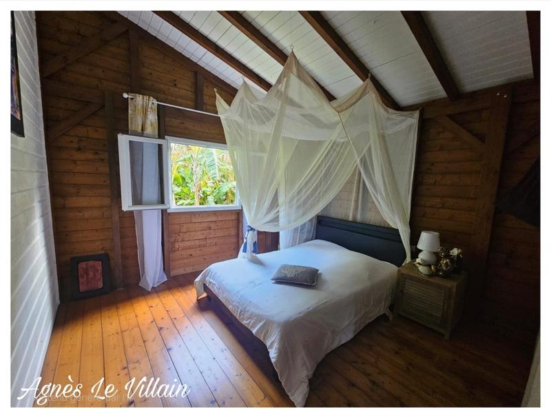 Maison de bois - 72 m² - 3 pièces