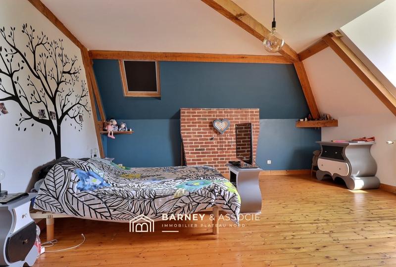 Maison - 440 m² - 12 pièces