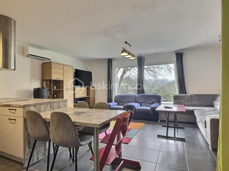 Maison - 82 m² - 5 pièces