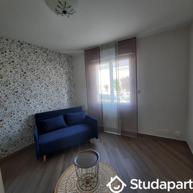 Chambre - 15 m² - 1 pièce