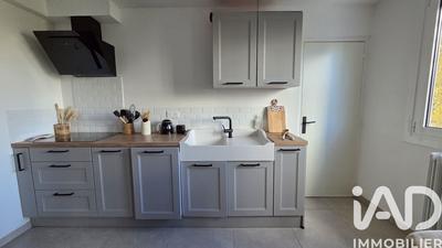 Appartement - 77 m² - 3 pièces