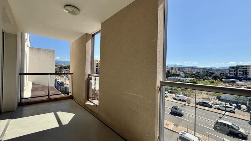 Studio - 29 m² - 1 pièce