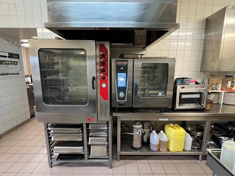 Fonds de commerce - 1 100 m²