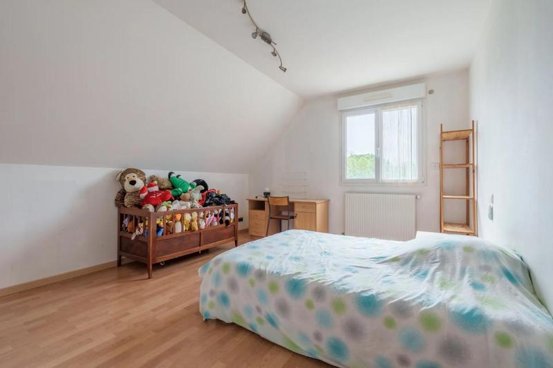 Maison - 238 m² - 8 pièces