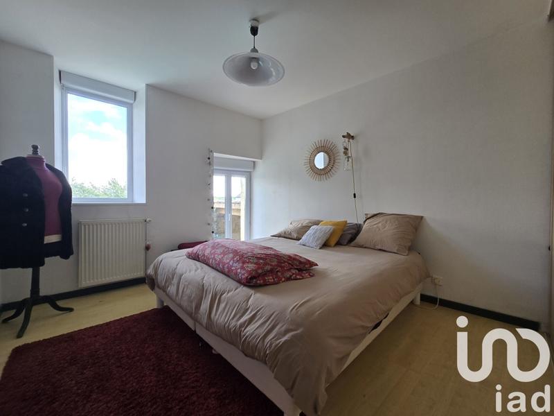 Maison - 208 m² - 9 pièces