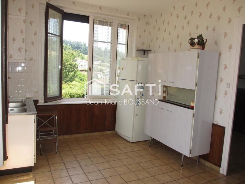 Maison - 135 m² - 6 pièces