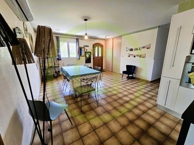 Maison - 148 m² - 6 pièces