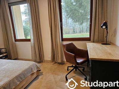 Chambre - 15 m² - 1 pièce